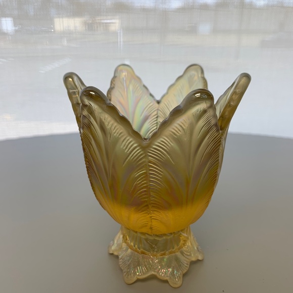 Fenton tulip candle holder set of 2 - Picture 1 of 6